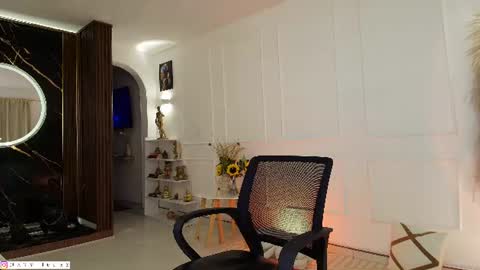Snapshot of natalia_hernandez1 chatting on 07-13-26, 03:31 Natalia and Alejandro Geminis ----- - online show from 07-13-26, 03:31
