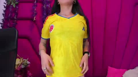 Snapshot of natalia_pinkk chatting on 06-24-26, 03:49 natalia pinkk online show from 06-24-26, 03:49