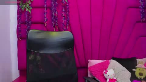 Snapshot of natalia_pinkk chatting on 07-06-26, 03:03 natalia pinkk online show from 07-06-26, 03:03