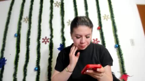 Natalia Walker online show from 12-21-25, 12:23