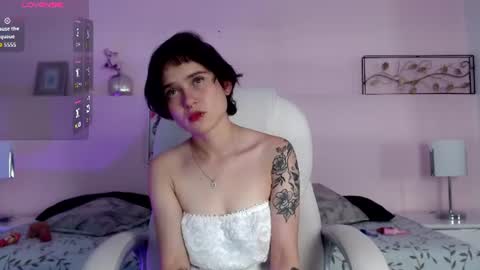 Natalia online show from 06-15-26, 02:03