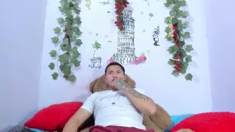 nataliaandjulliam online show from 01-10-26, 03:08