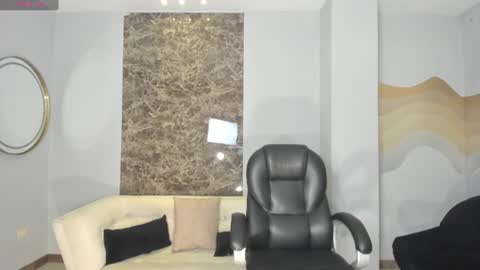 Snapshot of nataliagaret chatting on 07-11-26, 10:18 Nata online show from 07-11-26, 10:18