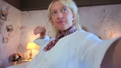 Natalie online show from 07-07-26, 06:58