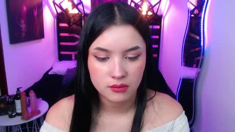 Snapshot of natalie_loffreda chatting on 05-16-26, 08:07 natalie online show from 05-16-26, 08:07