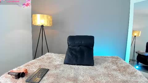 NATALIE online show from 07-01-26, 12:51