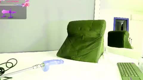NATALIE online show from 07-11-26, 12:52