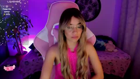 MissNatis online show from 06-20-26, 02:58