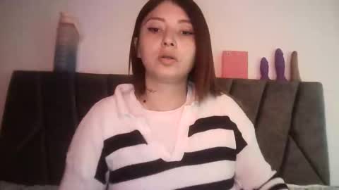 natalia online show from 05-22-26, 07:52