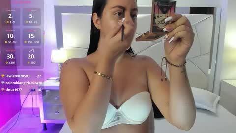 Snapshot of natasha_kiim_ chatting on 01-12-26, 05:01 natasha kiim online show from 01-12-26, 05:01