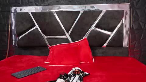 Snapshot of natasha_vesperx chatting on 12-18-25, 08:48 Natasha Vesper online show from 12-18-25, 08:48