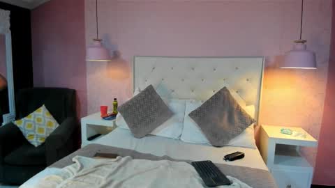 Snapshot of natashabrinkley chatting on 11-06-25, 05:19 natashabrinkley online show from 11-06-25, 05:19