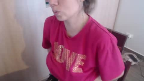 Snapshot of natashasex199 chatting on 06-20-26, 01:36 NATASHA online show from 06-20-26, 01:36