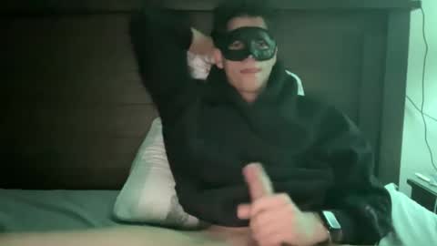 Snapshot of natebate05 chatting on 12-25-24, 04:54 Nate online show from 12-25-24, 04:54