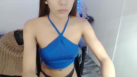 Thalie online show from 11-30-25, 05:28