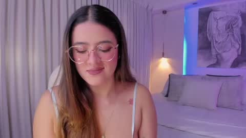 Snapshot of nathalie_rivers chatting on 05-07-26, 11:15 NATHALIE online show from 05-07-26, 11:15