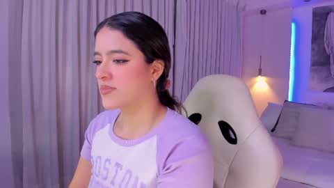 Snapshot of nathalie_rivers chatting on 07-18-26, 11:14 NATHALIE online show from 07-18-26, 11:14