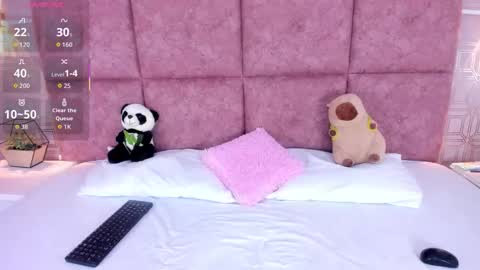 Nathalie Ross online show from 02-07-26, 12:03