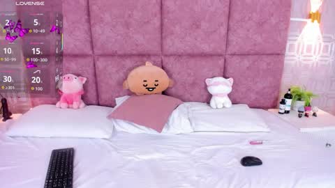 Nathalie Ross online show from 03-24-26, 06:07