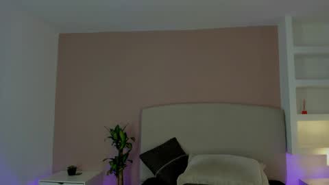 NATHALY  online show from 04-16-26, 10:49