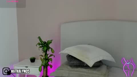 Snapshot of nathalyn05 chatting on 07-09-26, 10:41 NATHALY online show from 07-09-26, 10:41