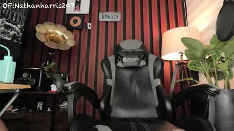 Nathan Harris online show from 01-11-26, 10:59