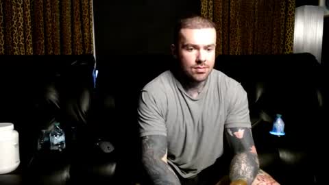 Snapshot of nathaniel_13 chatting on 06-21-26, 12:57 NathanielFlex online show from 06-21-26, 12:57
