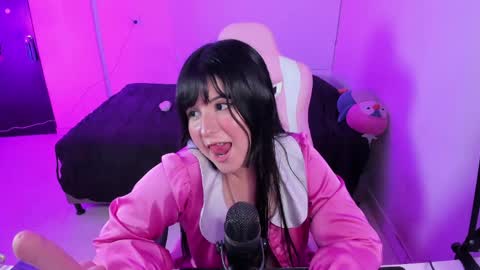 natsuki online show from 06-04-26, 12:49