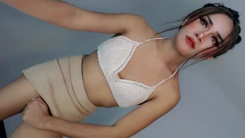 Nathalie smith online show from 05-17-26, 05:05