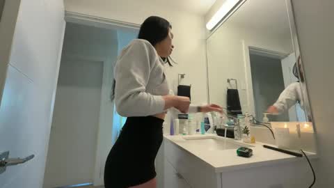 NATTY FIERROS online show from 02-25-26, 06:06