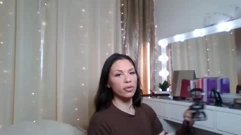 NATTY FIERROS online show from 05-26-26, 08:16