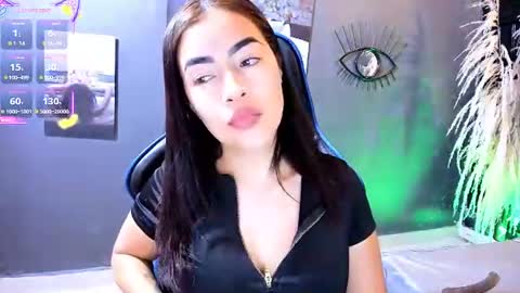 Natalia online show from 07-23-26, 05:00