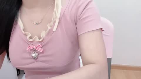 Snapshot of natycutiegirl chatting on 04-07-26, 02:12 Kiki online show from 04-07-26, 02:12