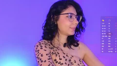 Snapshot of natysaenz1 chatting on 06-20-26, 09:45 Natalia online show from 06-20-26, 09:45