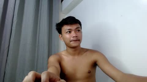 Snapshot of naughty_ceejay chatting on 07-23-26, 06:00 ceejay online show from 07-23-26, 06:00