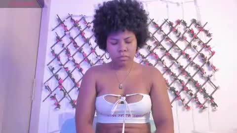 Snapshot of naughty_ebonyy chatting on 06-28-26, 04:13 SASHA online show from 06-28-26, 04:13