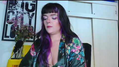 Em  please help me reach 100 thumbs up 3 online show from 04-21-26, 06:31