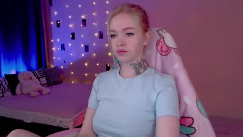 Snapshot of naughty_mablee chatting on 06-14-26, 12:08 Mable online show from 06-14-26, 12:08