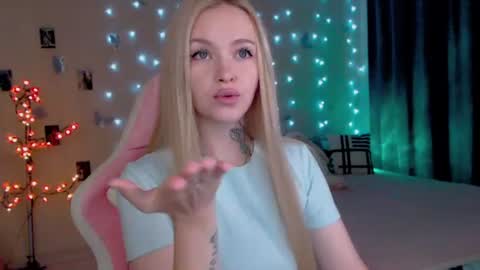 Snapshot of naughty_mablee chatting on 07-21-26, 12:13 Mable online show from 07-21-26, 12:13