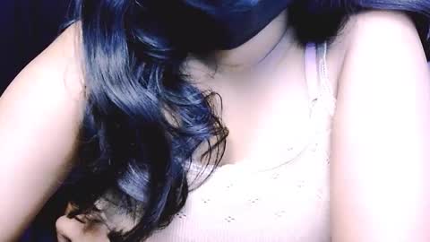 Snapshot of naughty_vani chatting on 03-15-26, 06:58 naughty_vani online show from 03-15-26, 06:58