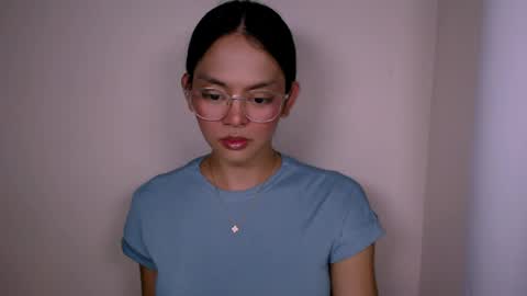 NaughtyAurora online show from 05-06-26, 04:12
