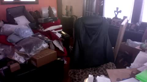 Snapshot of naughtybone chatting on 06-14-26, 03:47 naughtybone online show from 06-14-26, 03:47