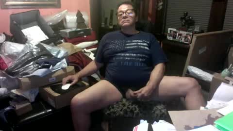 Snapshot of naughtybone chatting on 07-11-26, 06:27 naughtybone online show from 07-11-26, 06:27