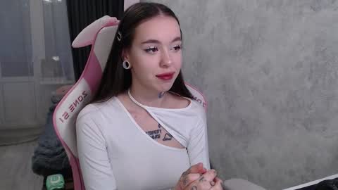 Dakota online show from 10-19-25, 01:56