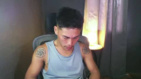 Snapshot of naughtyfuck_boy chatting on 06-25-26, 10:58 naughtyfuck_boy online show from 06-25-26, 10:58
