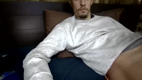 Snapshot of naughtyguy556677 chatting on 03-31-26, 11:49 naughtyguy556677 online show from 03-31-26, 11:49