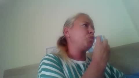 naughtyjennyblondeuk online show from 04-28-26, 04:56