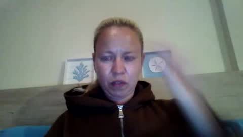naughtyjennyblondeuk online show from 05-08-26, 07:08
