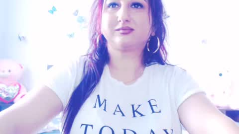 Snapshot of naughtymaya4you chatting on 07-17-26, 10:11 naughtymaya4you online show from 07-17-26, 10:11
