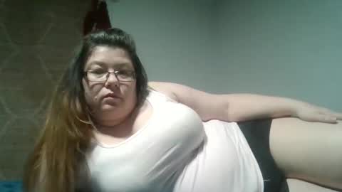 Natalie online show from 05-13-26, 01:47